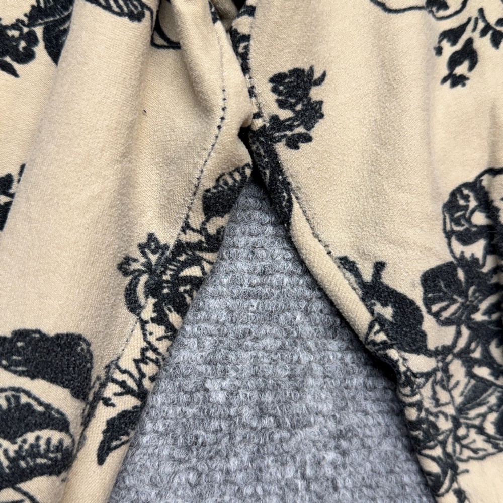 Rue21 Women's Tan and Black Floral Leggings - Picture 5 of 5